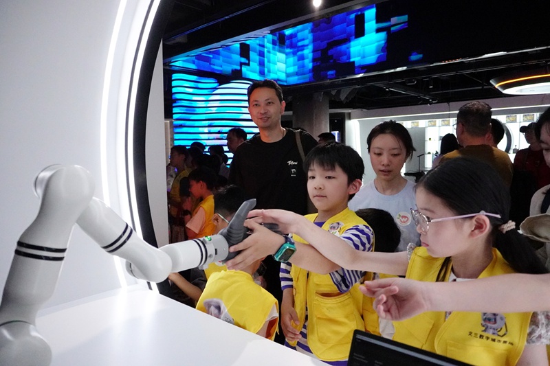 键词”：沉浸、慢游、玩科技新葡京“五一”浙江文旅“关(图2)